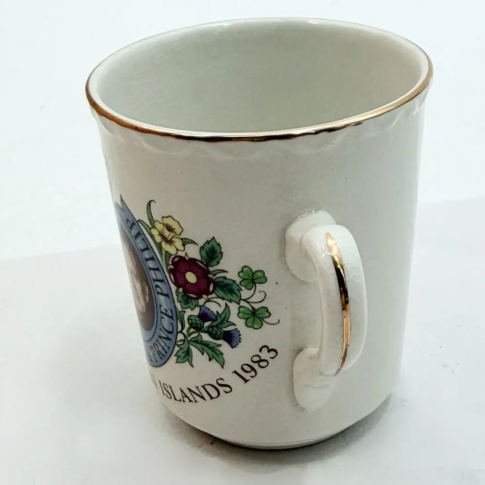 Vintage 1983 QUEEN ELIZABETH II Visit to the Cayman Islands Souvenir Mug - RARE